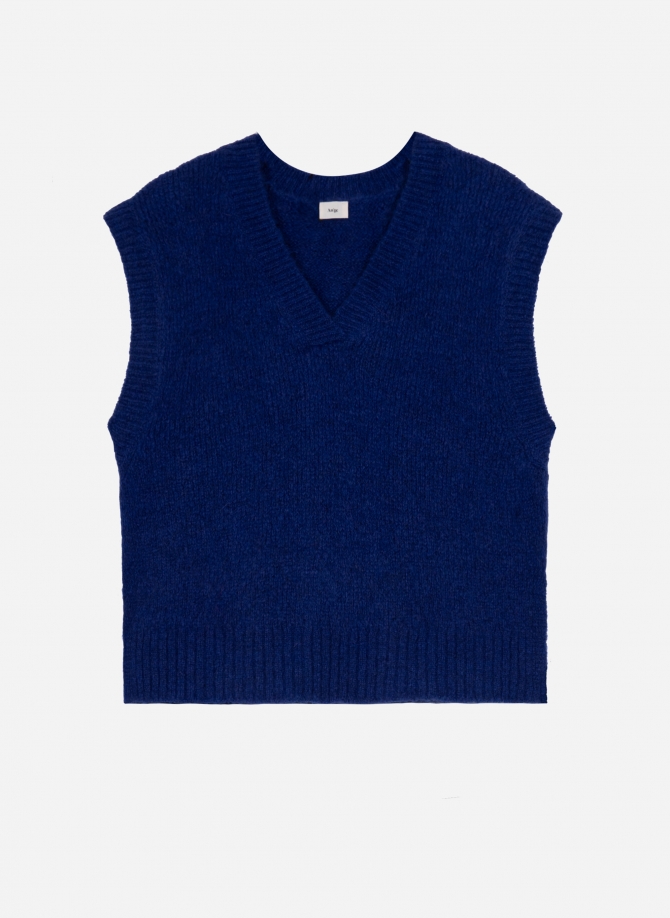 LEATRICE sleeveless knit sweater