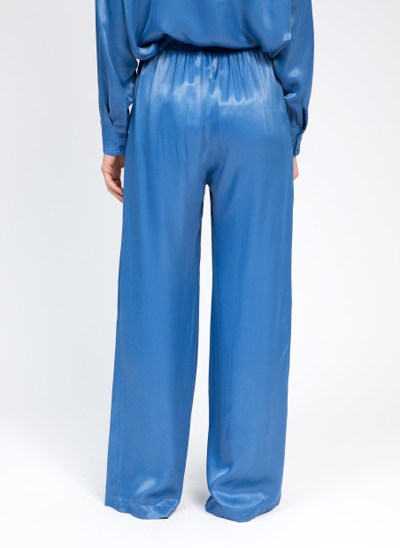 PANTALON EN SATIN PRISME