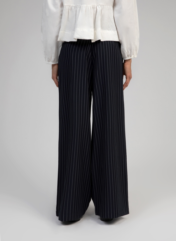 Pants with lace detail PANOVA